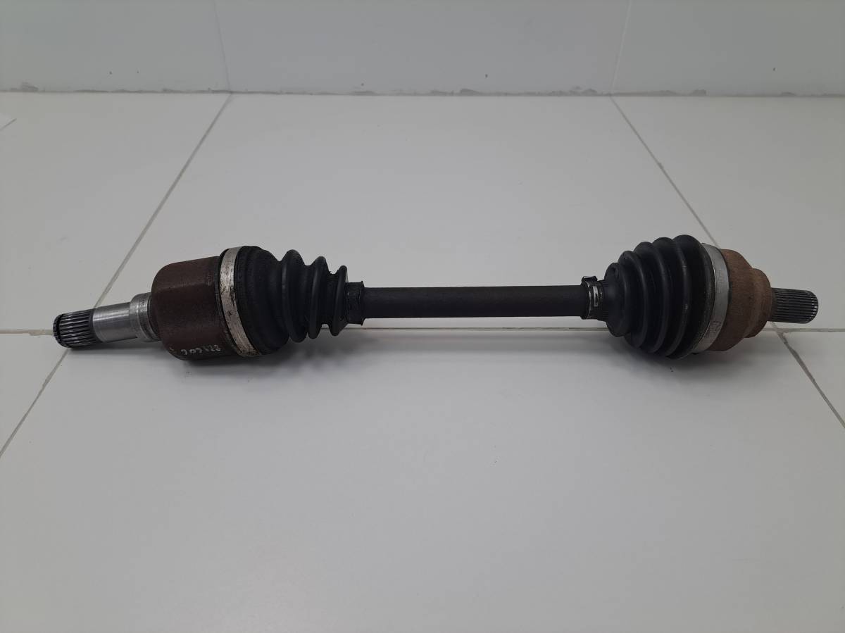 Полуось передняя левая Ford Focus 2 (DA) 2005-2008