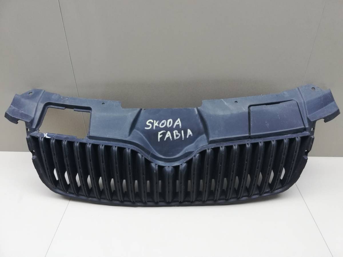 Решетка радиатора Skoda Fabia (5J) 2007-2014