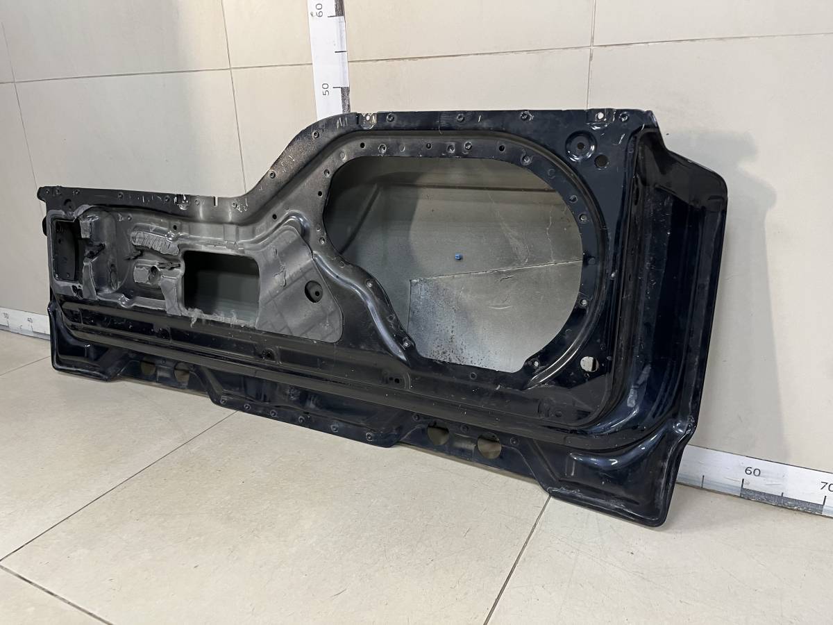 Дверь багажника нижняя Land Rover Discovery 3 2004-2009