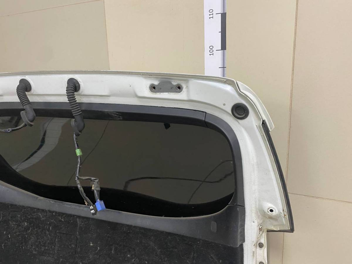 Дверь багажника со стеклом Toyota Caldina (T240) 2002-2007