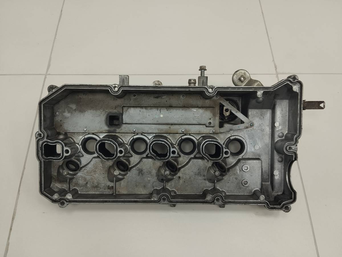 Крышка головки блока (клапанная) Mitsubishi L200 (KB) 2006-2016