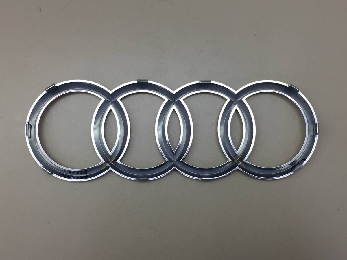 Эмблема Audi A4 (B9) 2015>