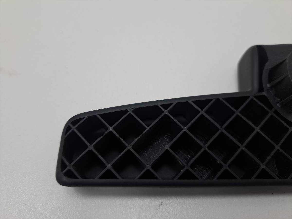 Ручка открывания капота Skoda Rapid 2012-2020