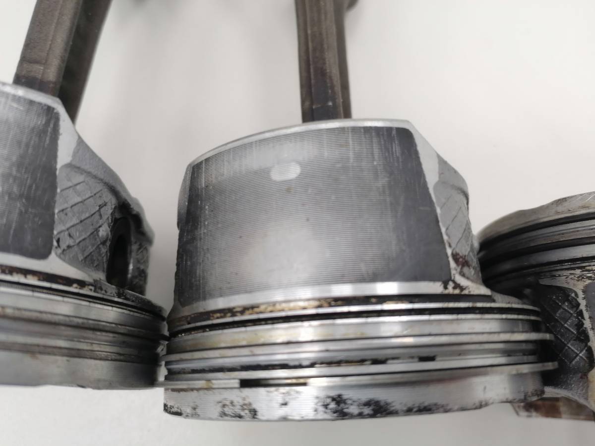 Поршень с шатуном Peugeot 407 2004-2010