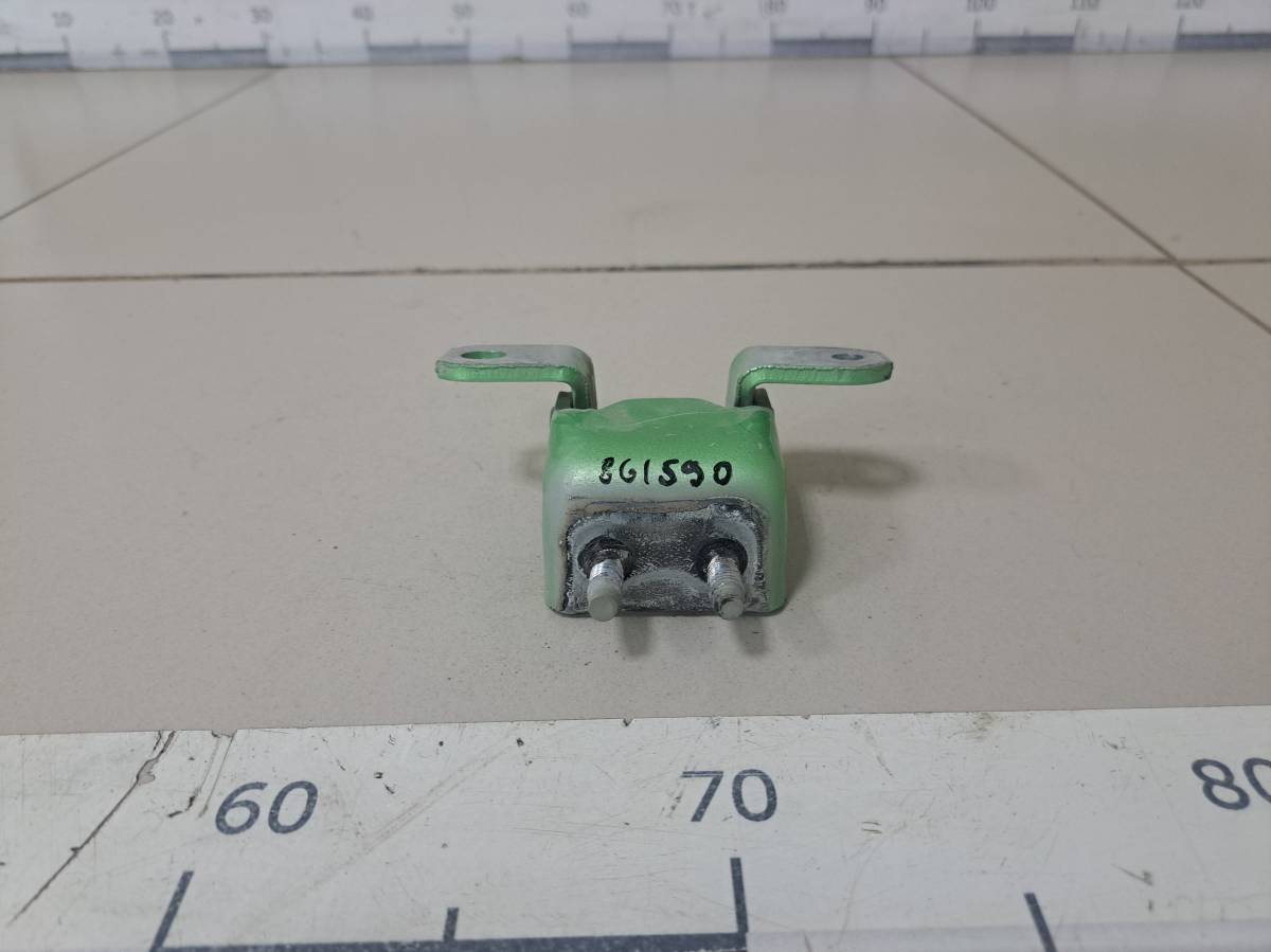 Петля двери задней левой верхняя Suzuki SX4 2006-2013
