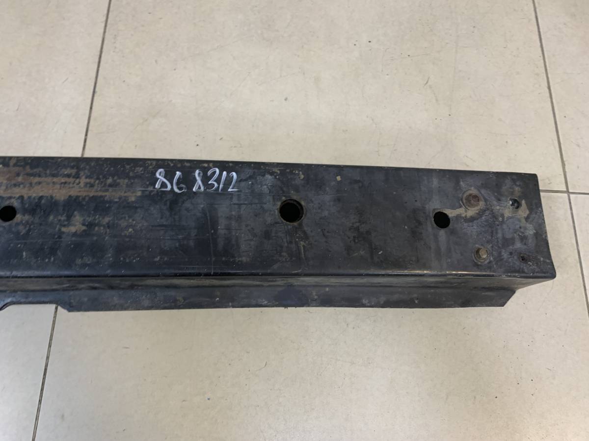 Усилитель переднего бампера Toyota Camry (V10) 1991-1996
