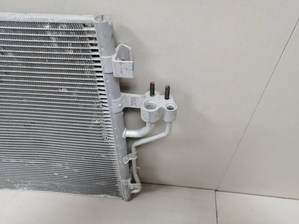 Радиатор кондиционера (конденсер) Kia Sportage 3 (SL) 2010-2015