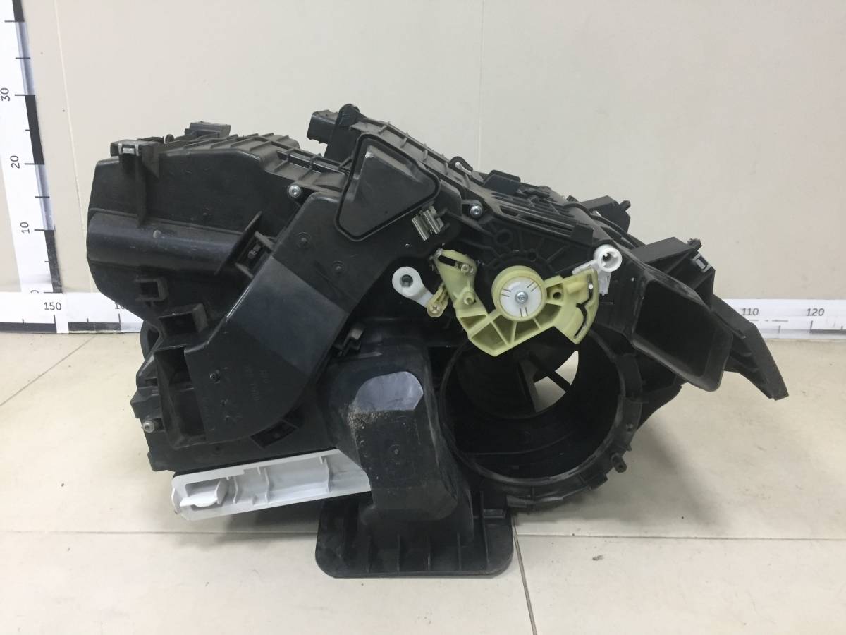Корпус отопителя Renault Sandero 2009-2014