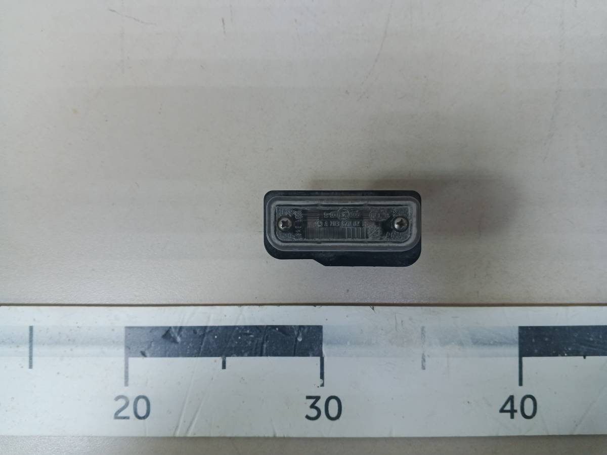 Фонарь подсветки номера Mercedes-Benz C-Class (W203) 2000-2007