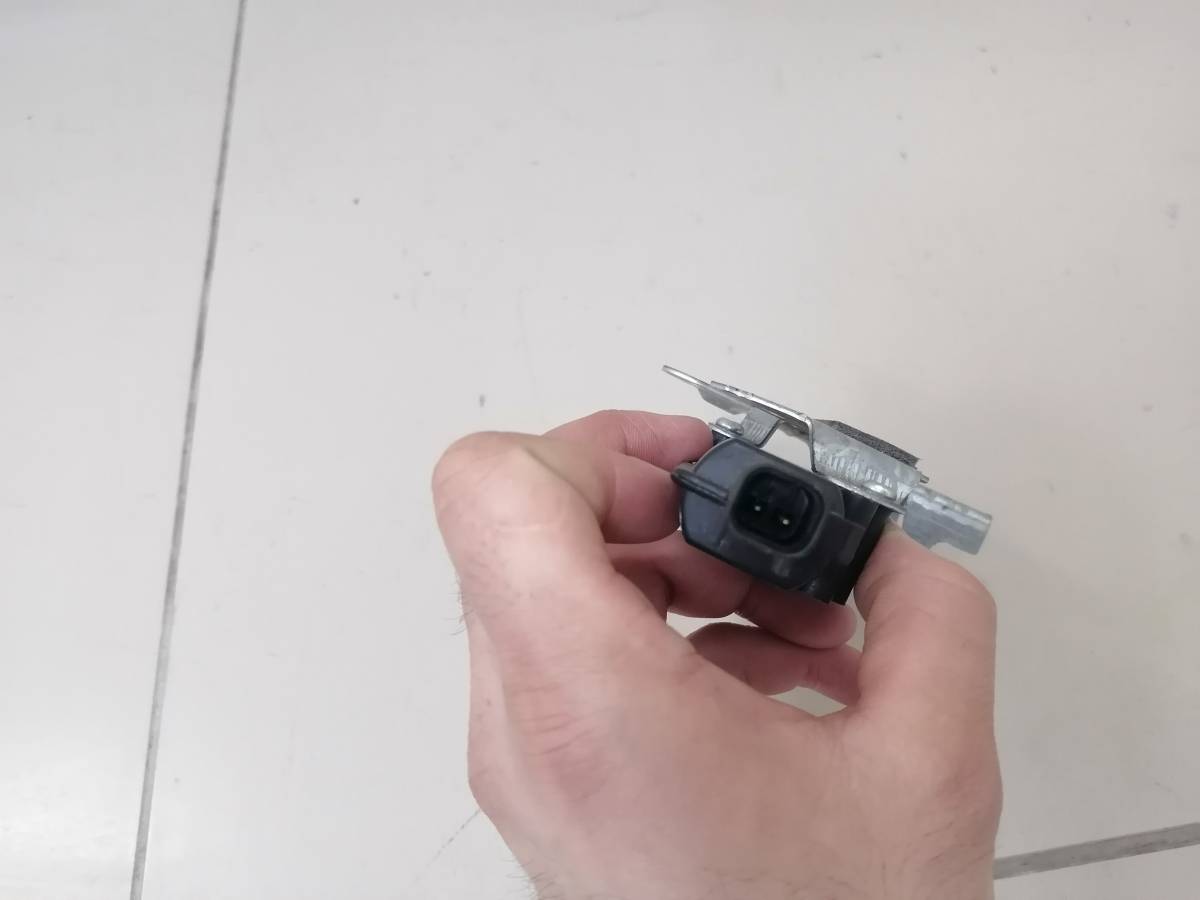 Активатор замка багажника Ford Fusion (JU) 2002-2012