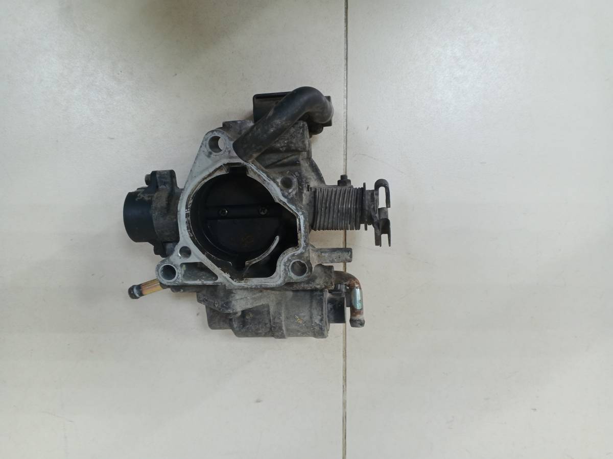 Заслонка дроссельная механическая Mazda Demio (DY) 2002-2007