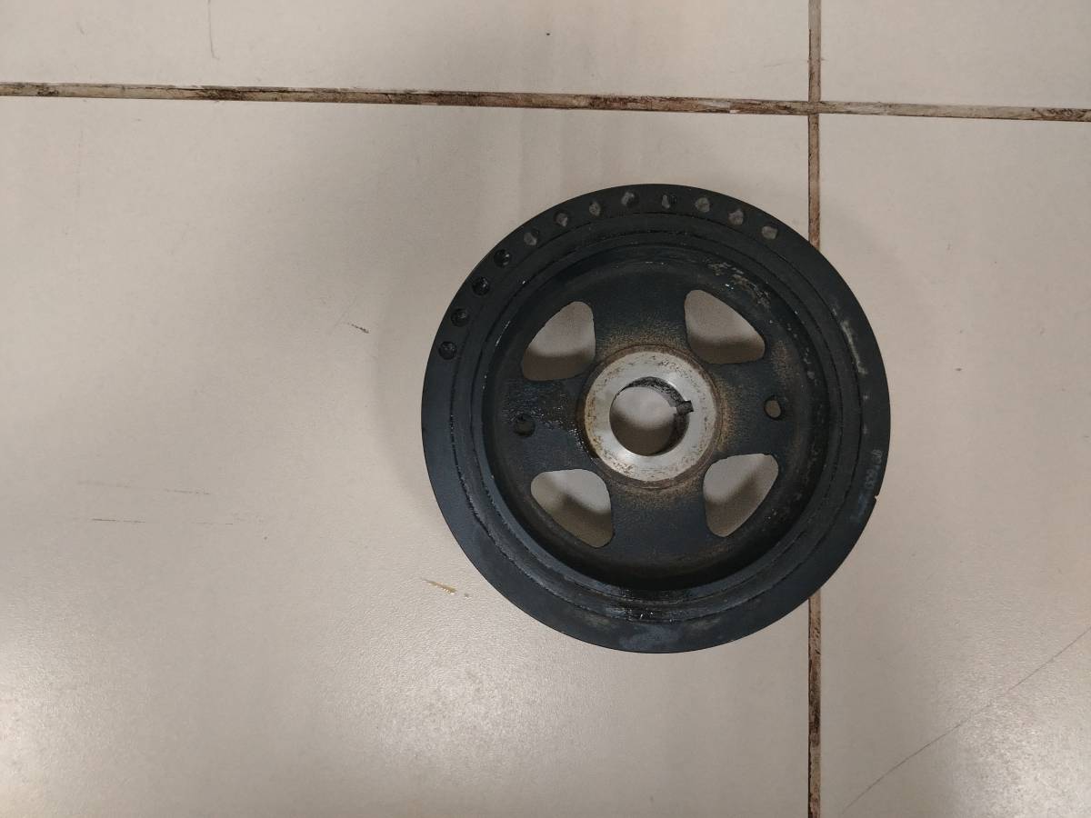 Шкив коленвала Toyota Corolla E150 2006-2013 Шкив коленвала Toyota Corolla E150 2006-2013