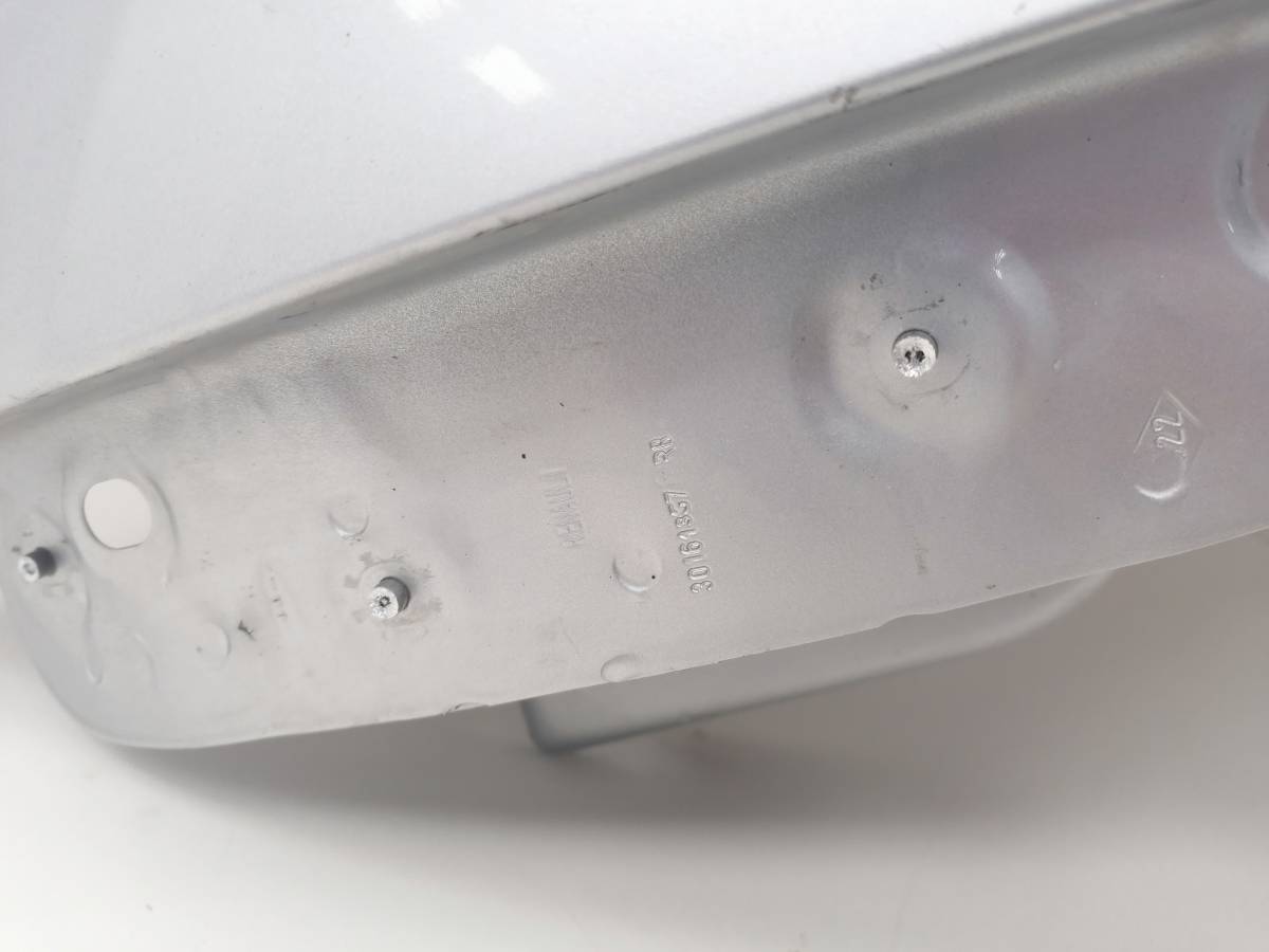 Крыло переднее левое Renault Duster 2012>
