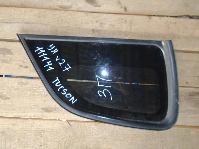 Стекло кузовное глухое правое для Hyundai Tucson (JM) 2004-2010