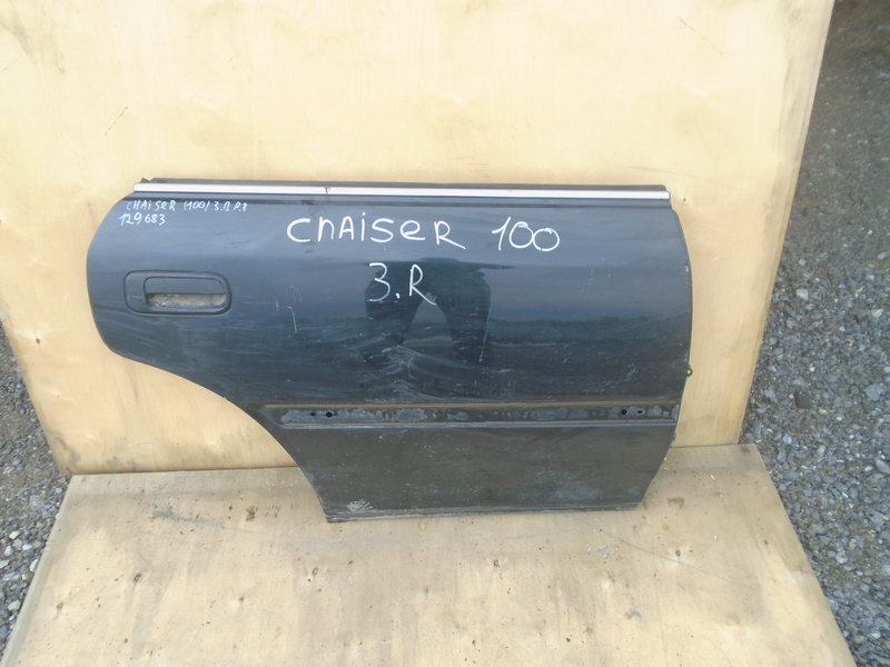 Дверь задняя правая для Toyota Chaser (Х100) 1996–2001