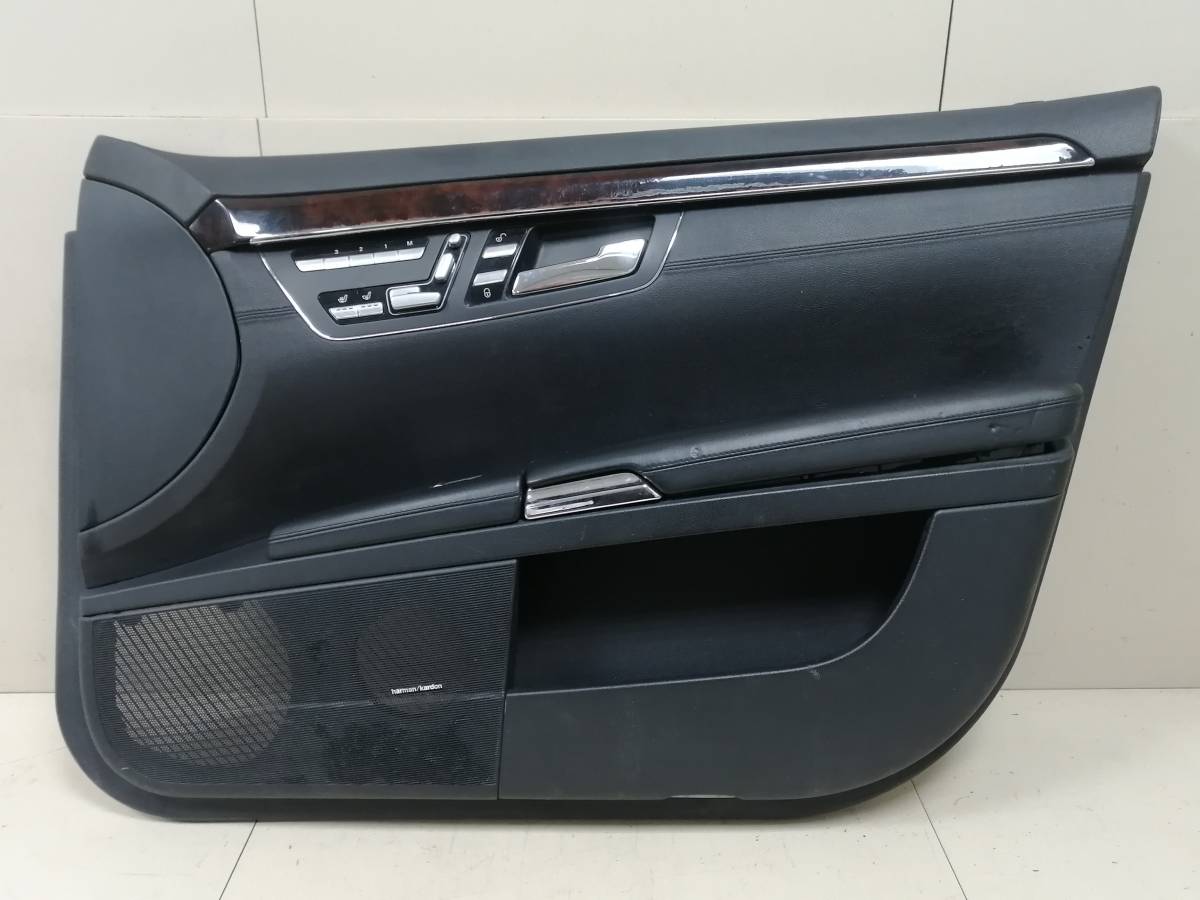 Обшивка двери передней правой Mercedes-Benz S-Class (W221) 2005-2013