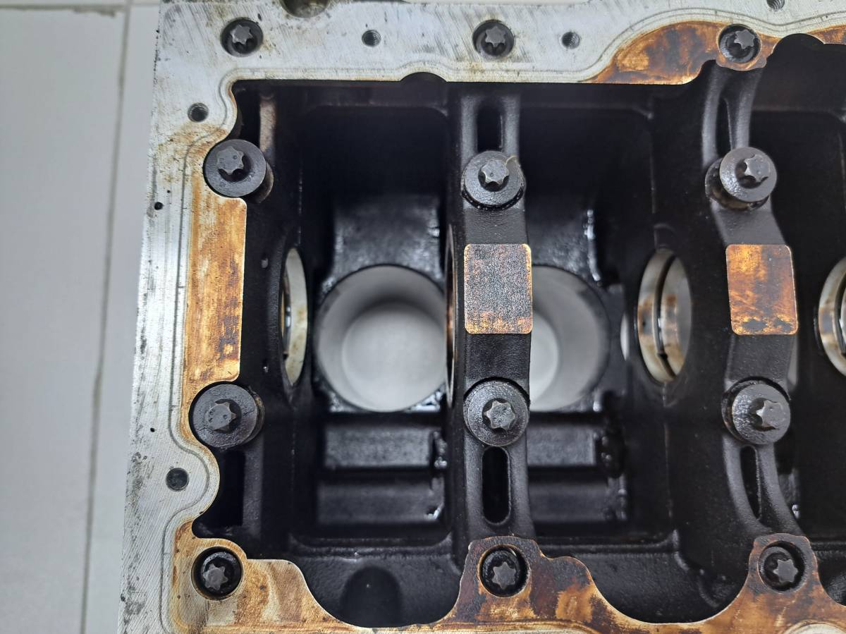 Блок двигателя Opel Corsa (D) 2006-2015