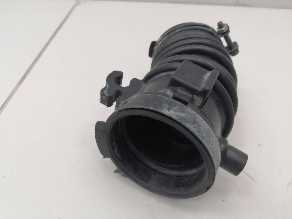 Патрубок воздушного фильтра Mazda CX-7 (ER) 2006-2012