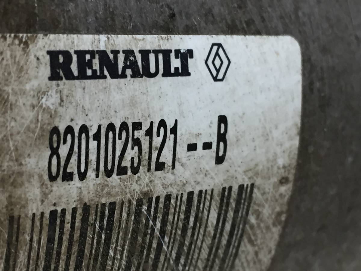 Компрессор системы кондиционирования Renault Sandero 2014>