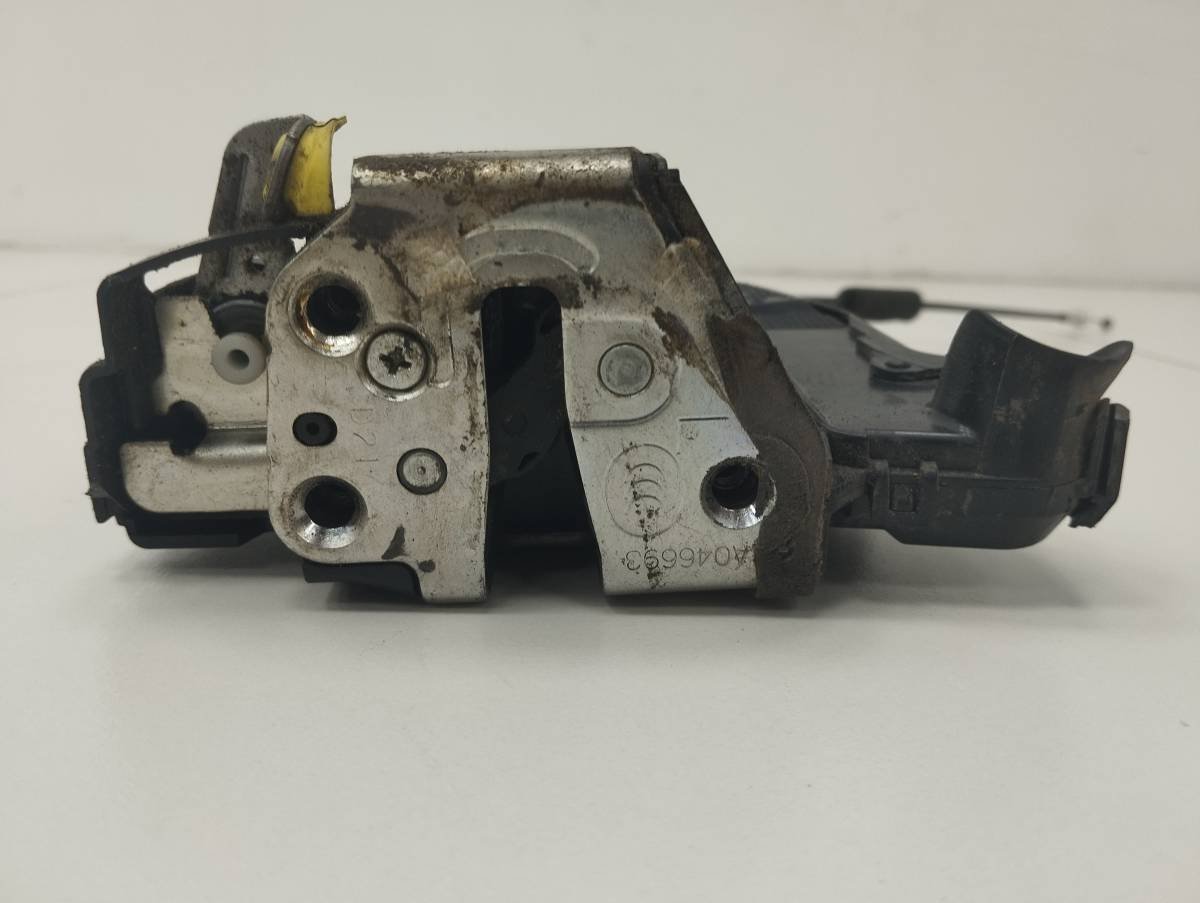Замок двери передней левой Toyota Camry (V40) 2006-2011
