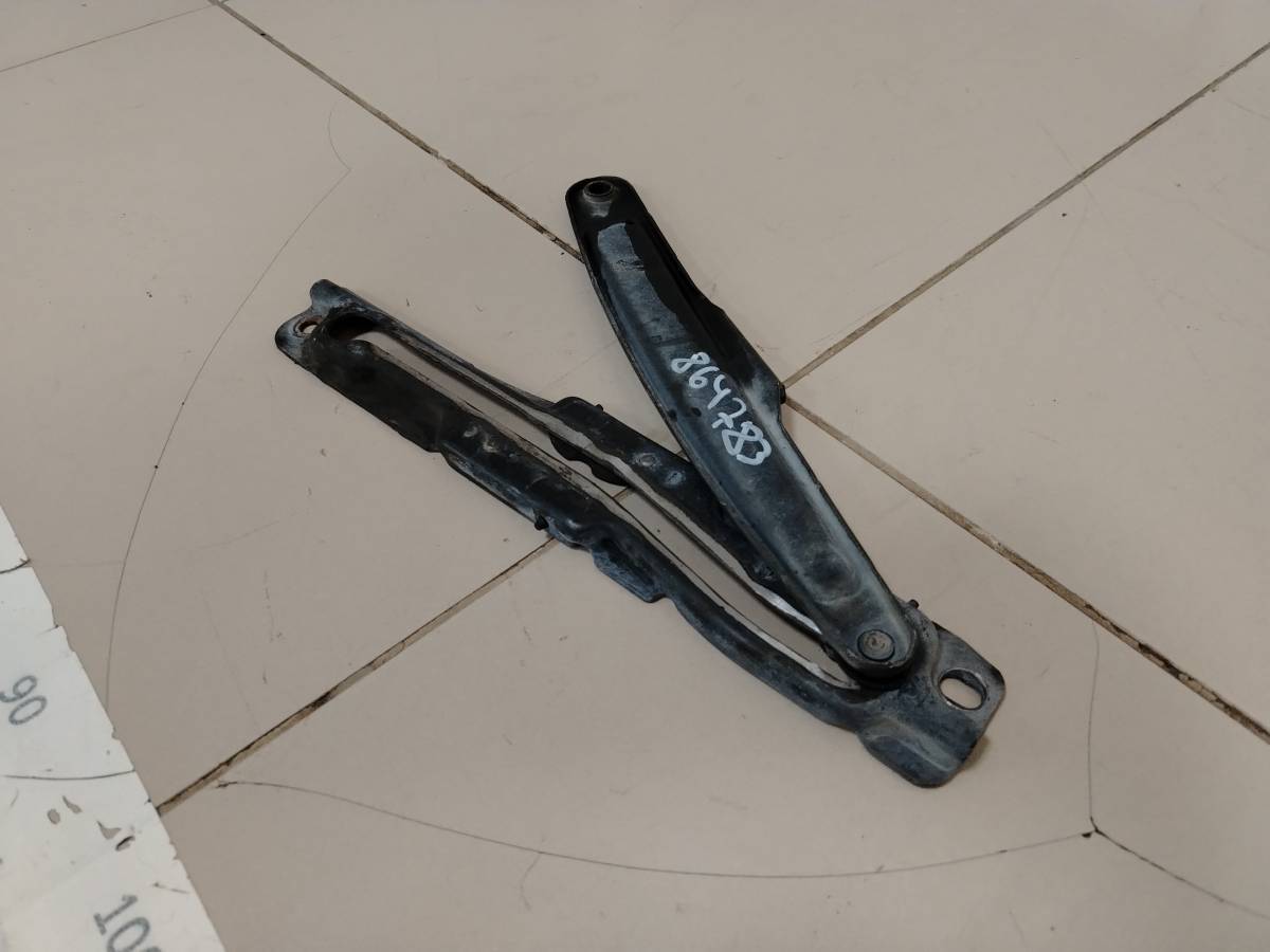 Ограничитель двери Toyota Land Cruiser Prado (J120) 2002-2009
