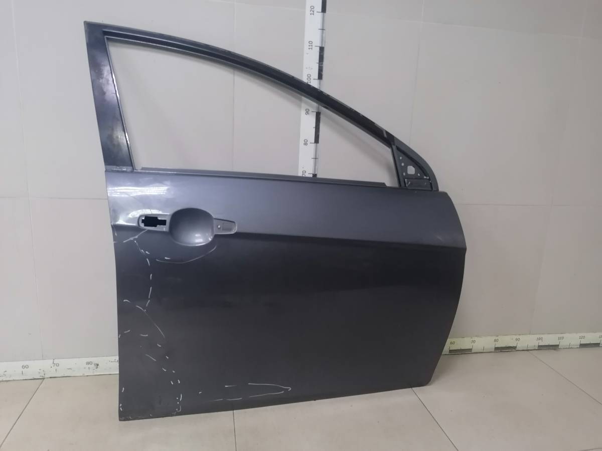 Дверь передняя правая Geely Emgrand EC7 2008> Дверь передняя правая Geely Emgrand EC7 2008>