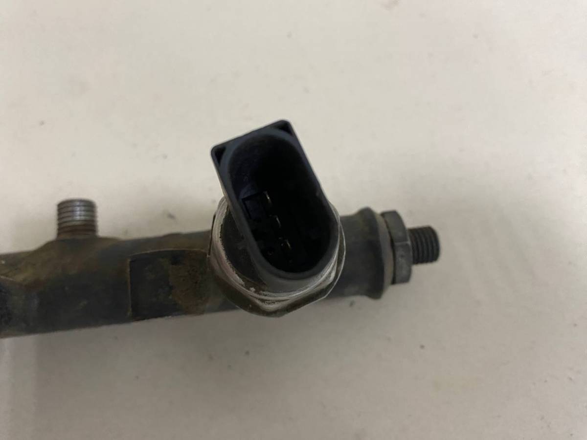 Рейка топливная (рампа) Land Rover Discovery 3 2004-2009