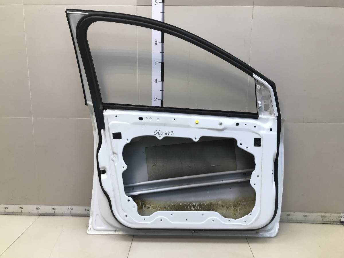 Дверь передняя левая Ford Focus 2 (DB) 2008-2011