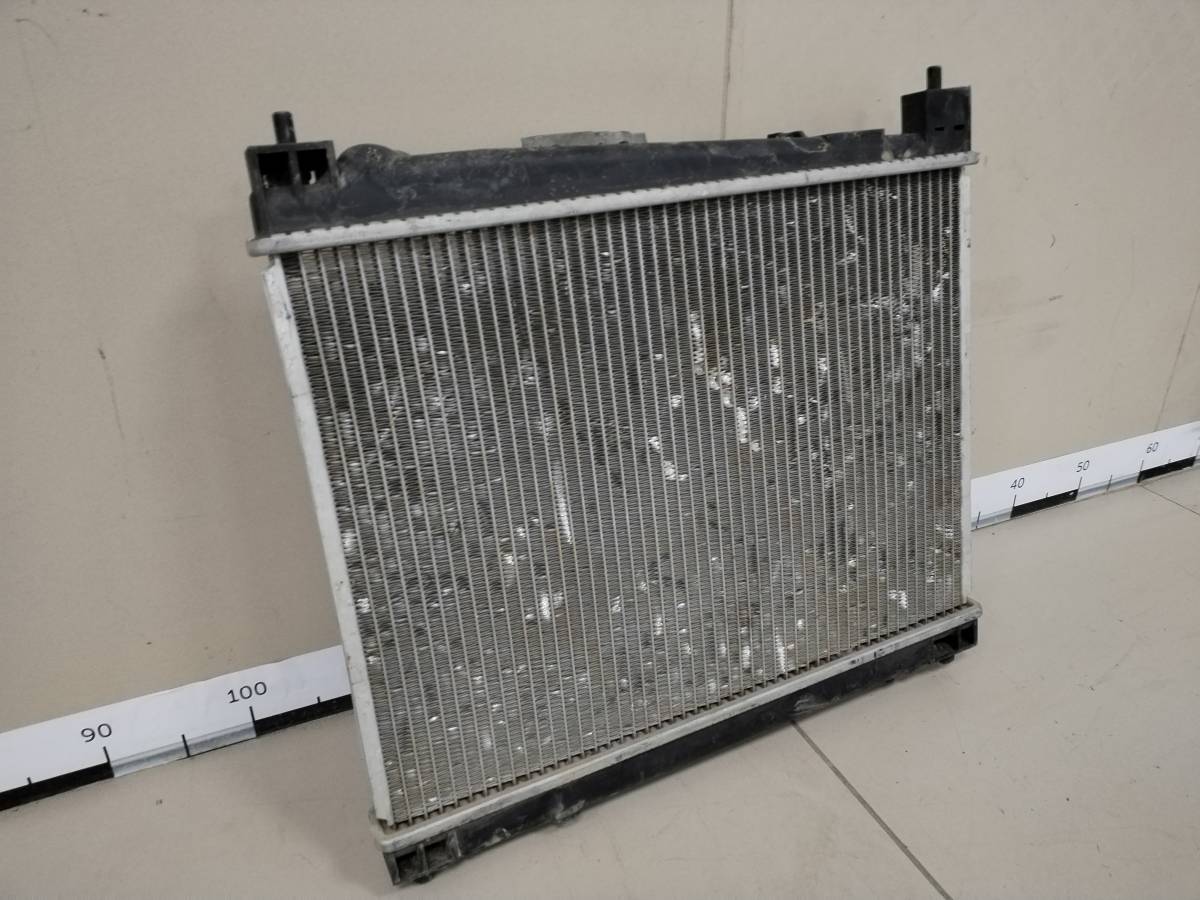 Радиатор охлаждения двигателя Toyota Funcargo (XP20) 1999-2005