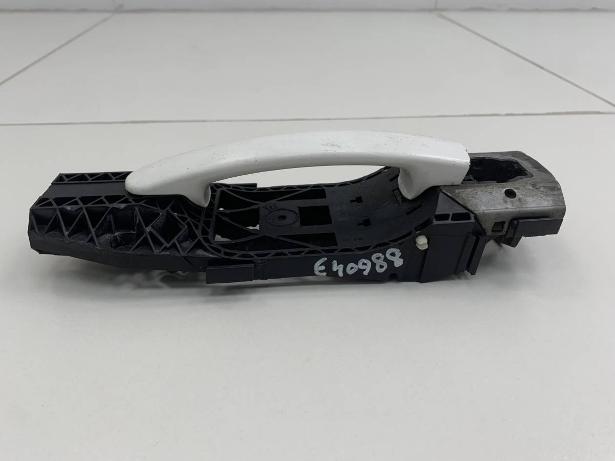 Ручка двери передней наружная левая Volkswagen Polo (Sed RUS) 2011>