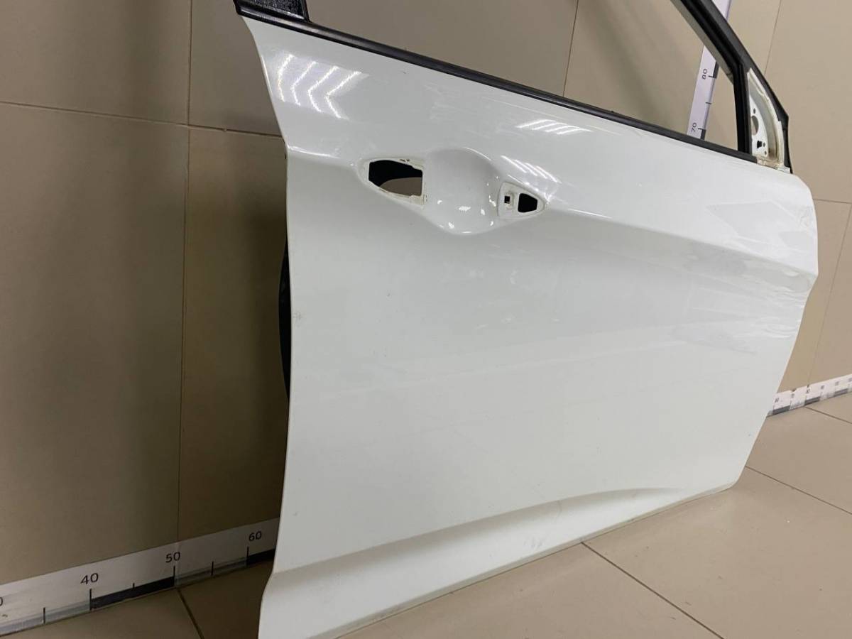 Дверь передняя правая Hyundai Solaris 2010-2017