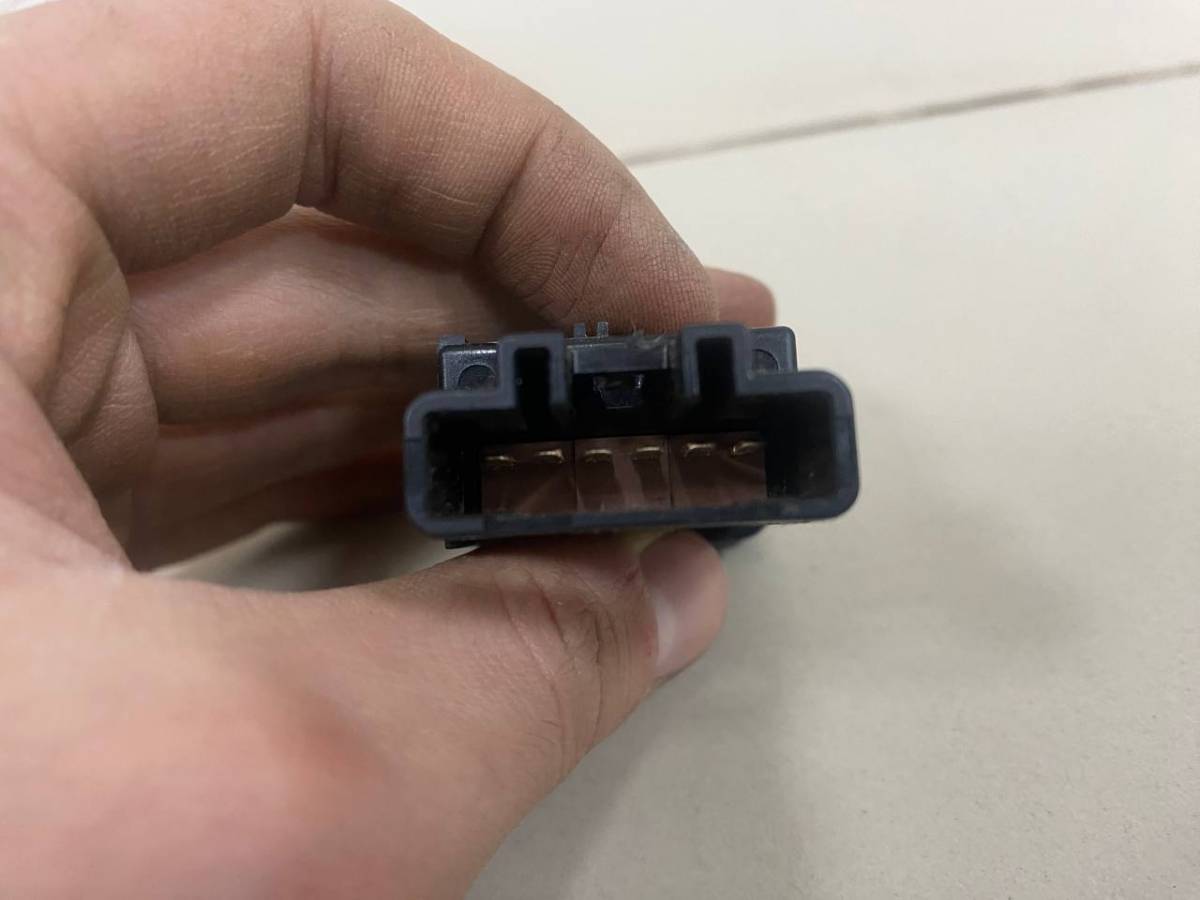 Кнопка обогрева сидений Toyota Camry (XV30) 2001-2006 Кнопка обогрева сидений Toyota Camry (XV30) 2001-2006