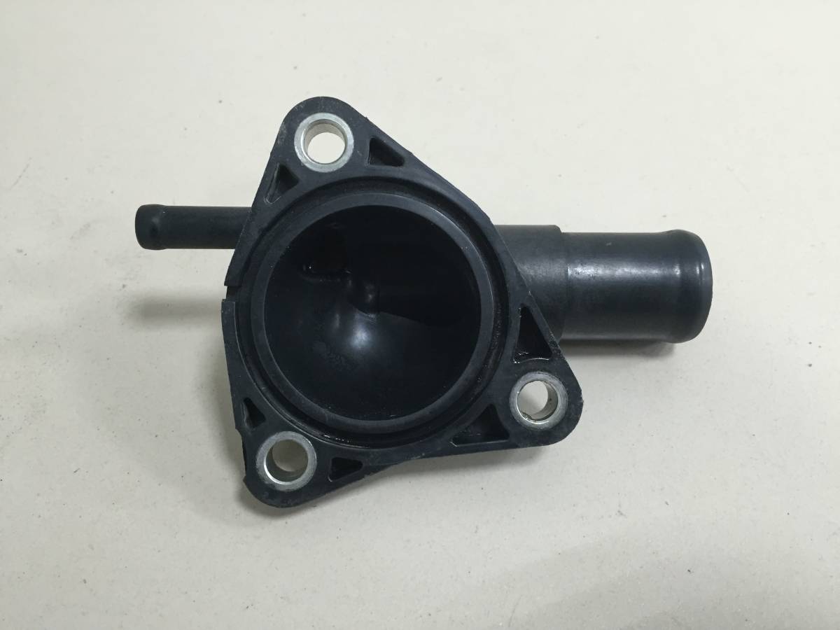 Фланец двигателя системы охлаждения Mazda Mazda 3 (BL) 2009-2013