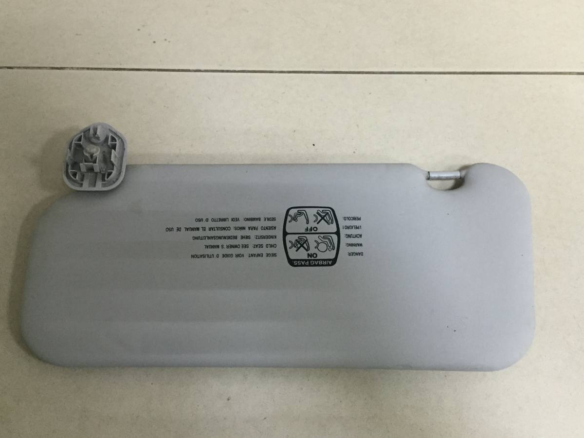 Козырек солнцезащитный (внутри) Peugeot 307 2001-2008
