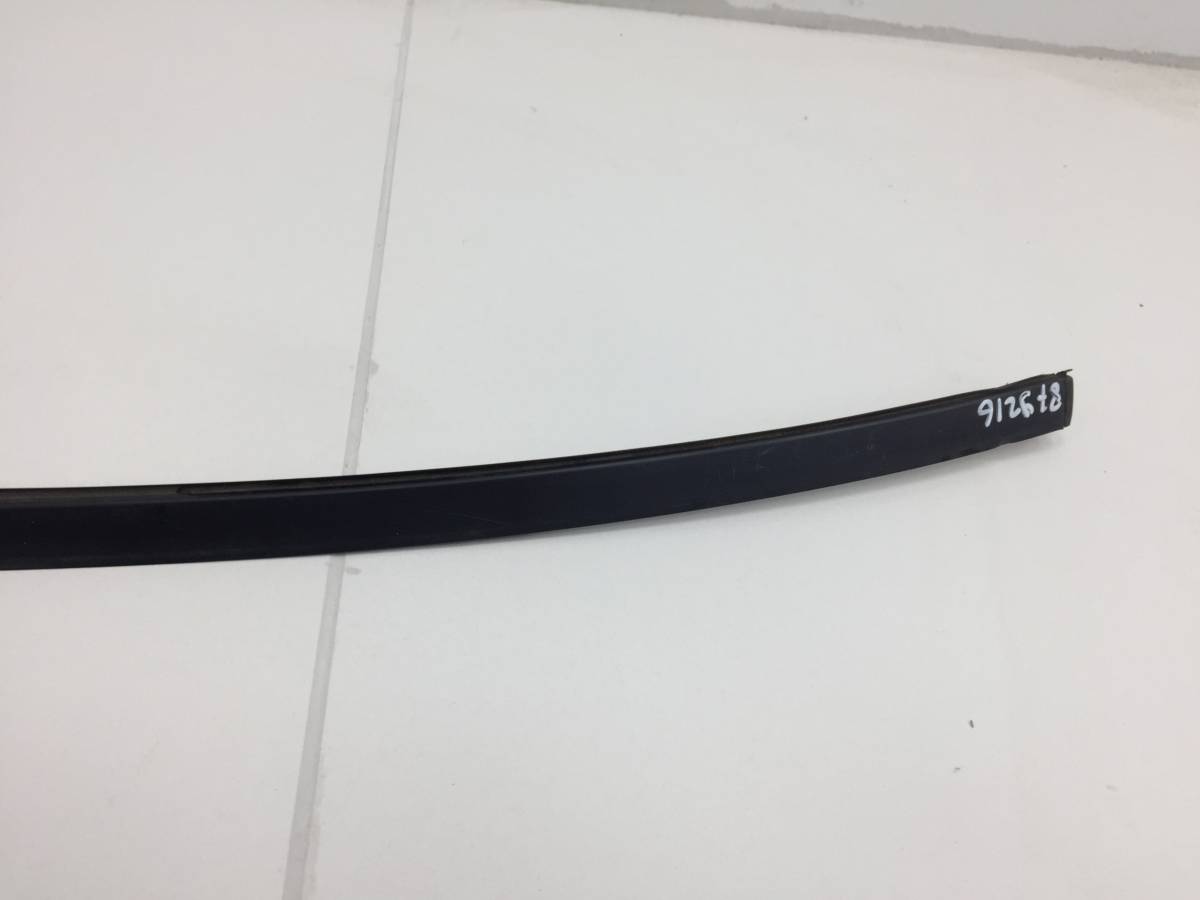 Молдинг крыши левый Hyundai Getz 2002-2010