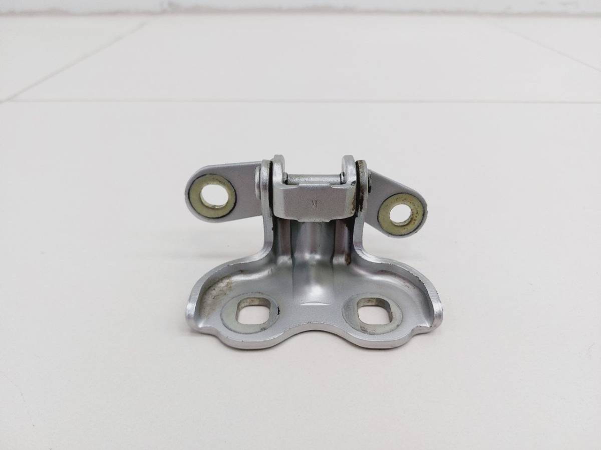 Петля двери Chevrolet Cobalt (T250) 2011-2015