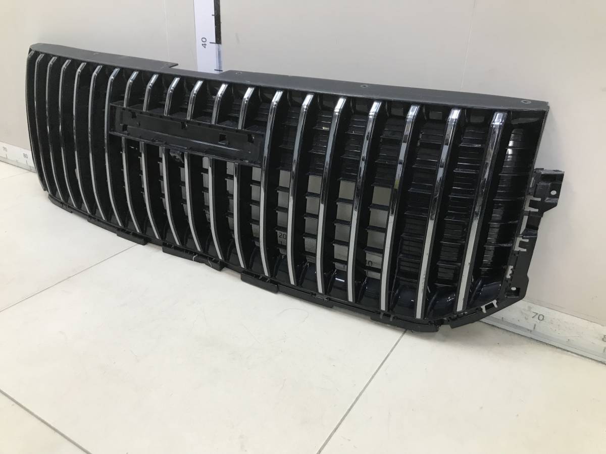 Решетка радиатора Jaecoo J7 2023>