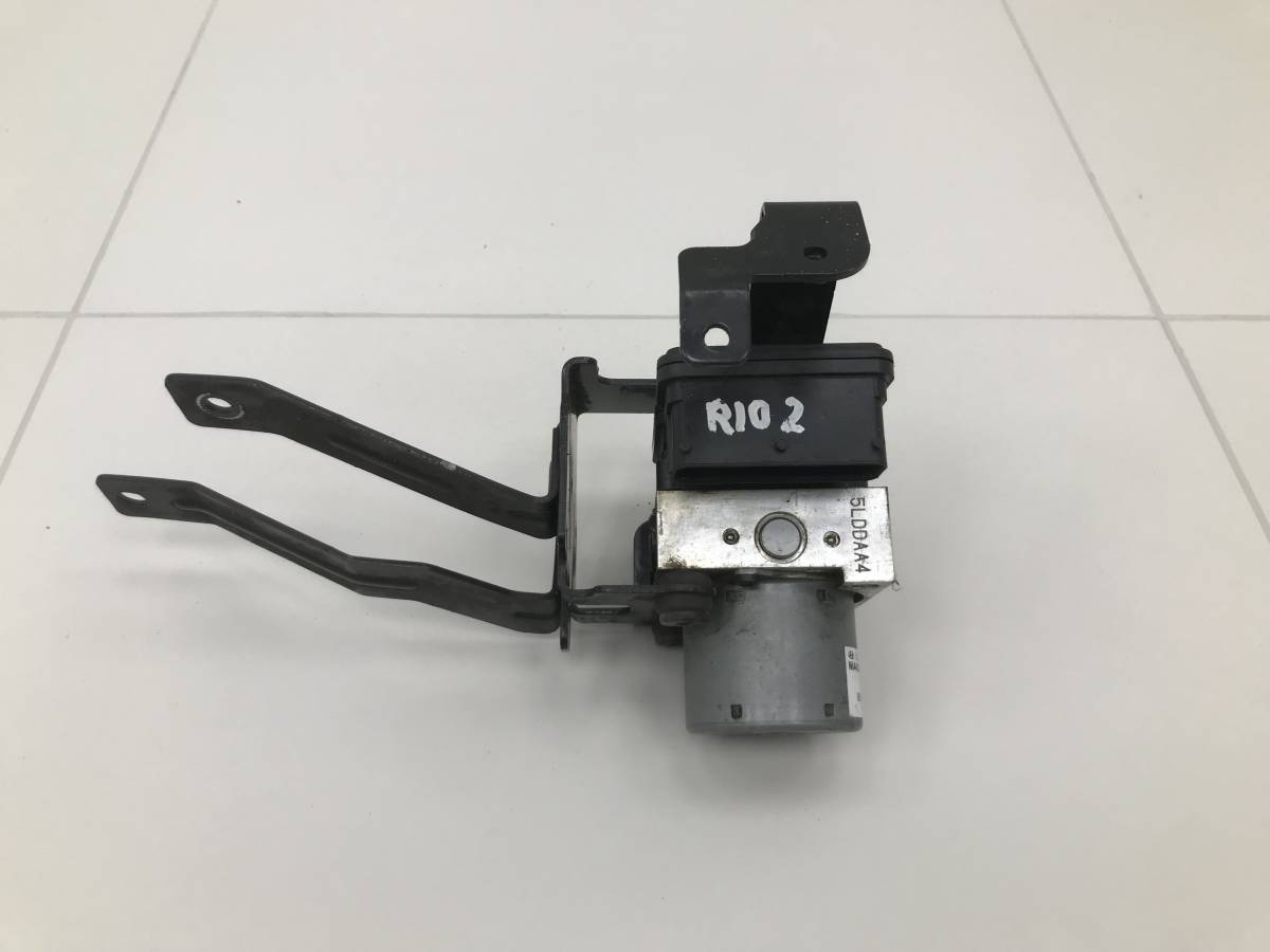 Блок ABS (насос) Kia Rio 2 (JB) 2005-2011