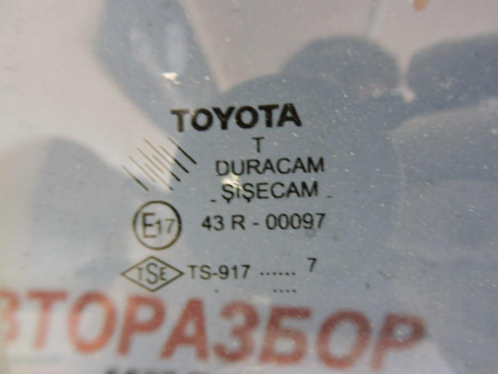 Стекло двери задней правой для Toyota Corolla Verso R10 2004-2009
