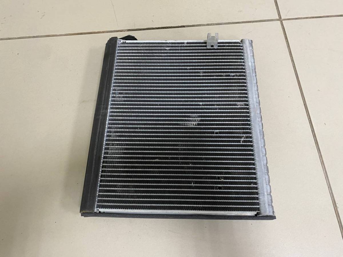 Испаритель кондиционера Toyota Land Cruiser Prado (J120) 2002-2009