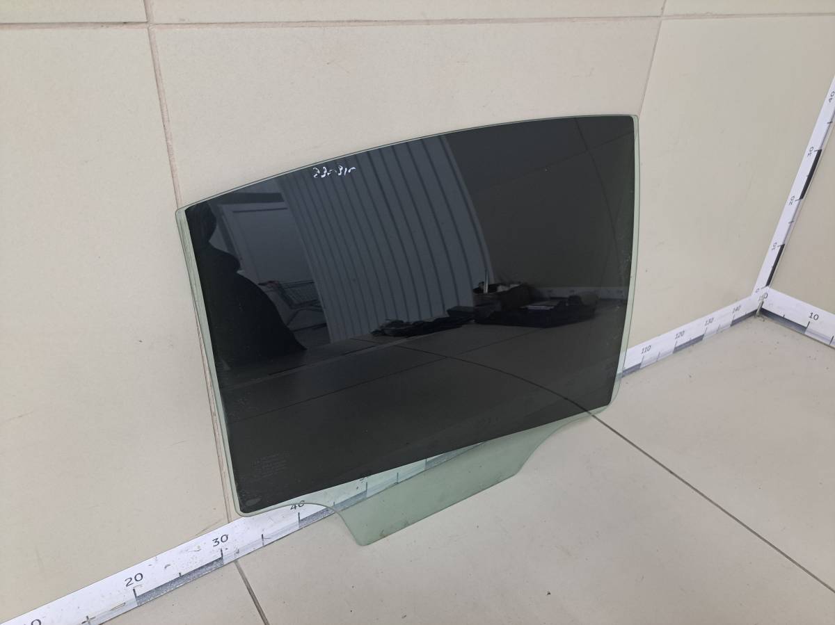 Стекло двери задней правой Chevrolet Cruze (J300) 2009-2016 Стекло двери задней правой Chevrolet Cruze (J300) 2009-2016