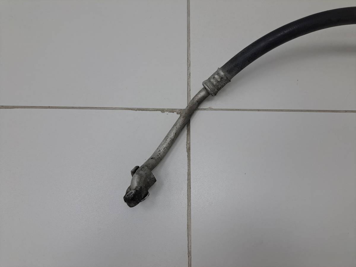 Трубка кондиционера Toyota Corolla E120 2001-2007 Трубка кондиционера Toyota Corolla E120 2001-2007
