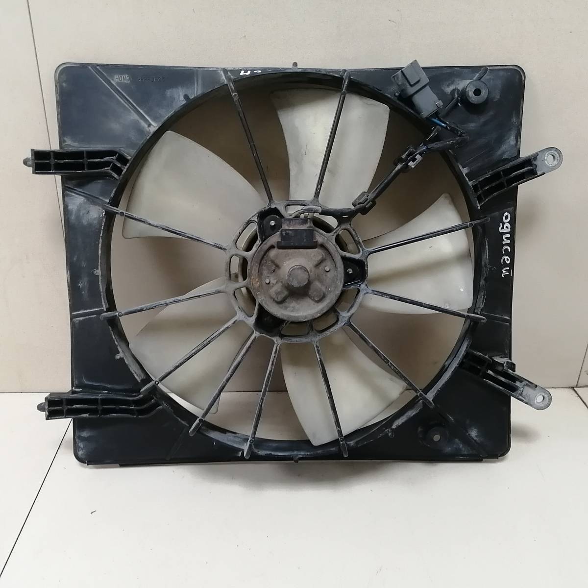 Вентилятор радиатора Honda Odyssey (RA6, RA7, RA8, RA9) 1998-2003