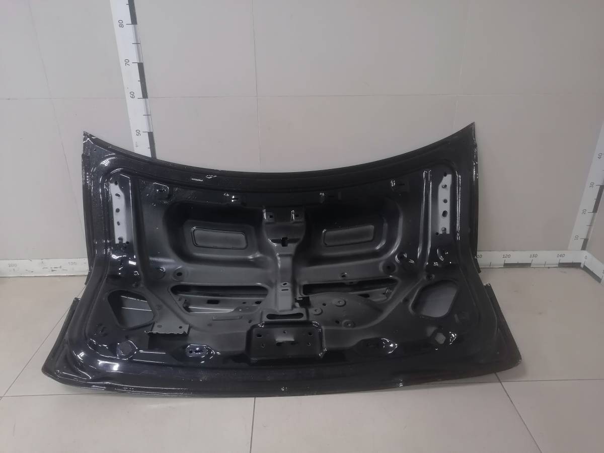 Крышка багажника Hongqi H9 2020