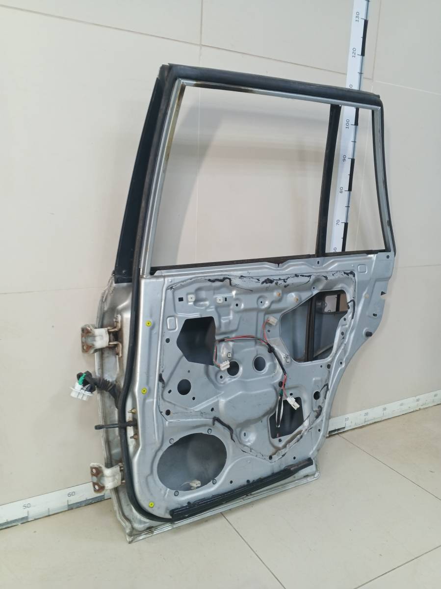 Дверь задняя правая Mazda Capella (GF, GW) 1997-2002