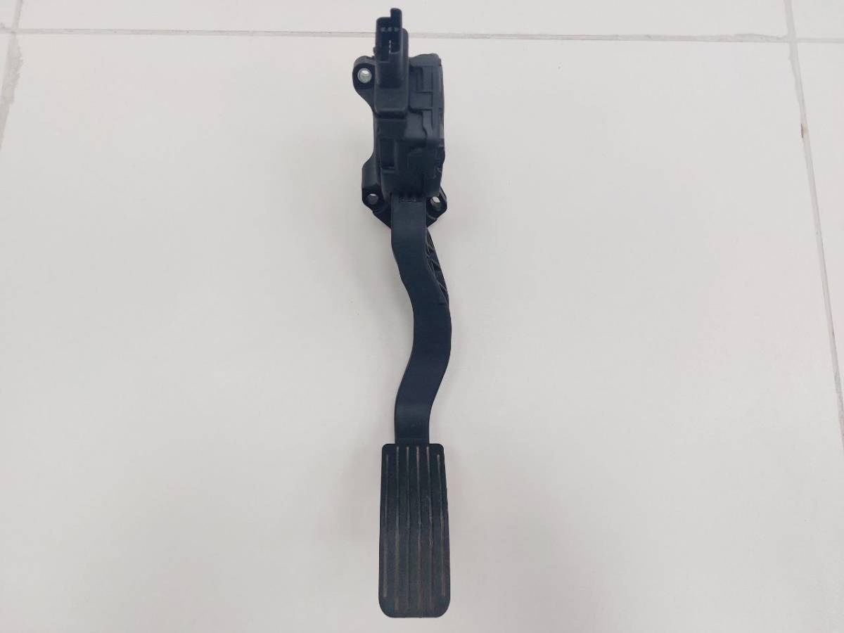 Педаль газа Citroen C4 2011>
