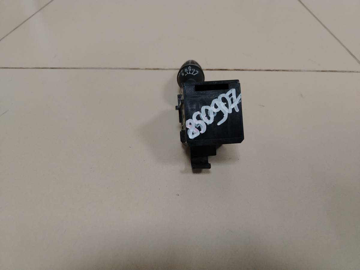 Переключатель поворотов подрулевой Honda Civic 5D 2006-2012