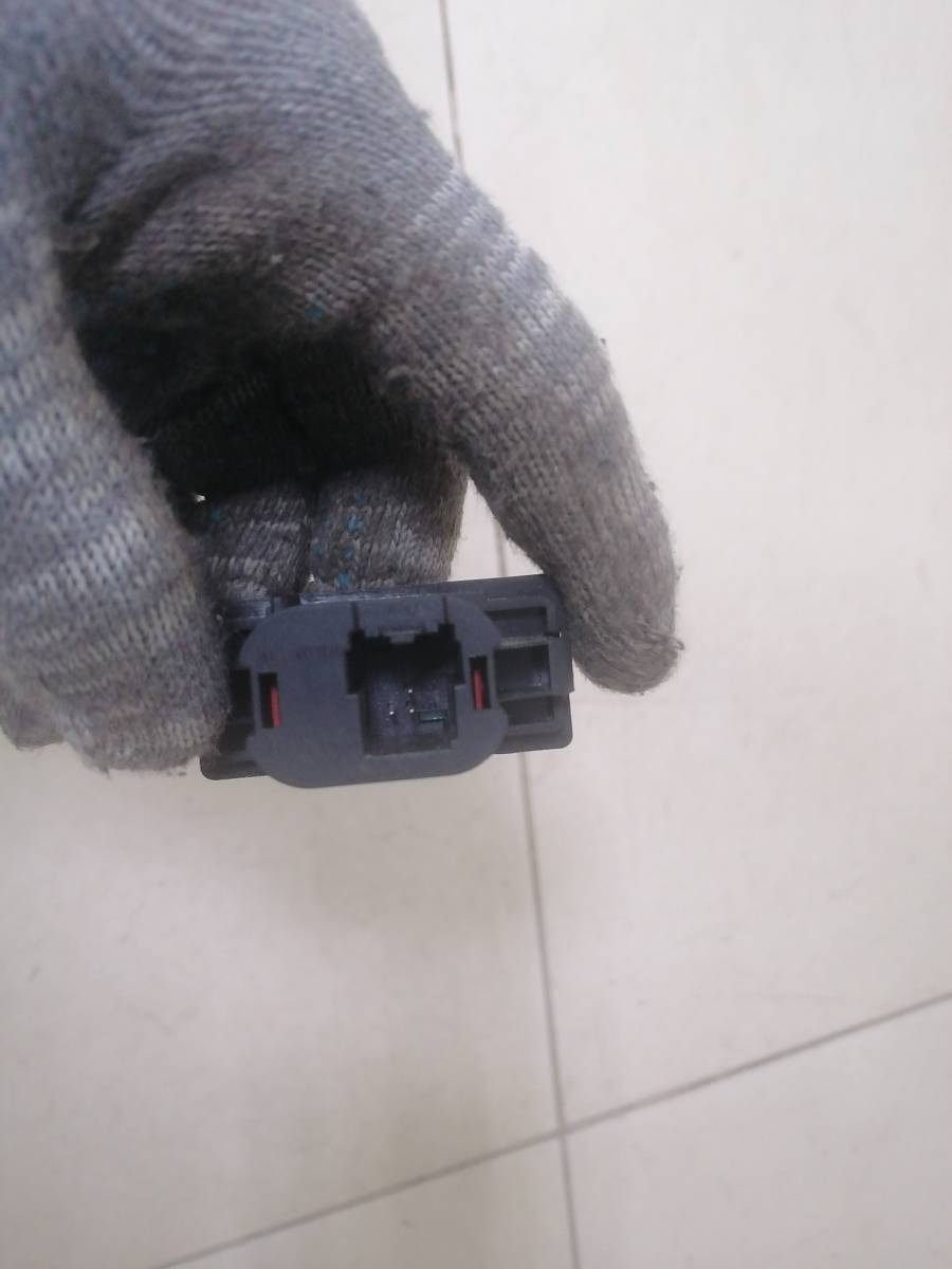 Кнопка аварийной сигнализации Ford C-MAX 2003-2010 Кнопка аварийной сигнализации Ford C-MAX 2003-2010