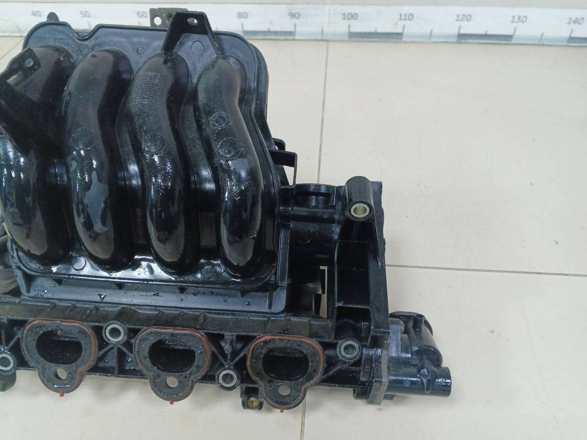 Коллектор впускной Mazda Demio DE 2007-2011
