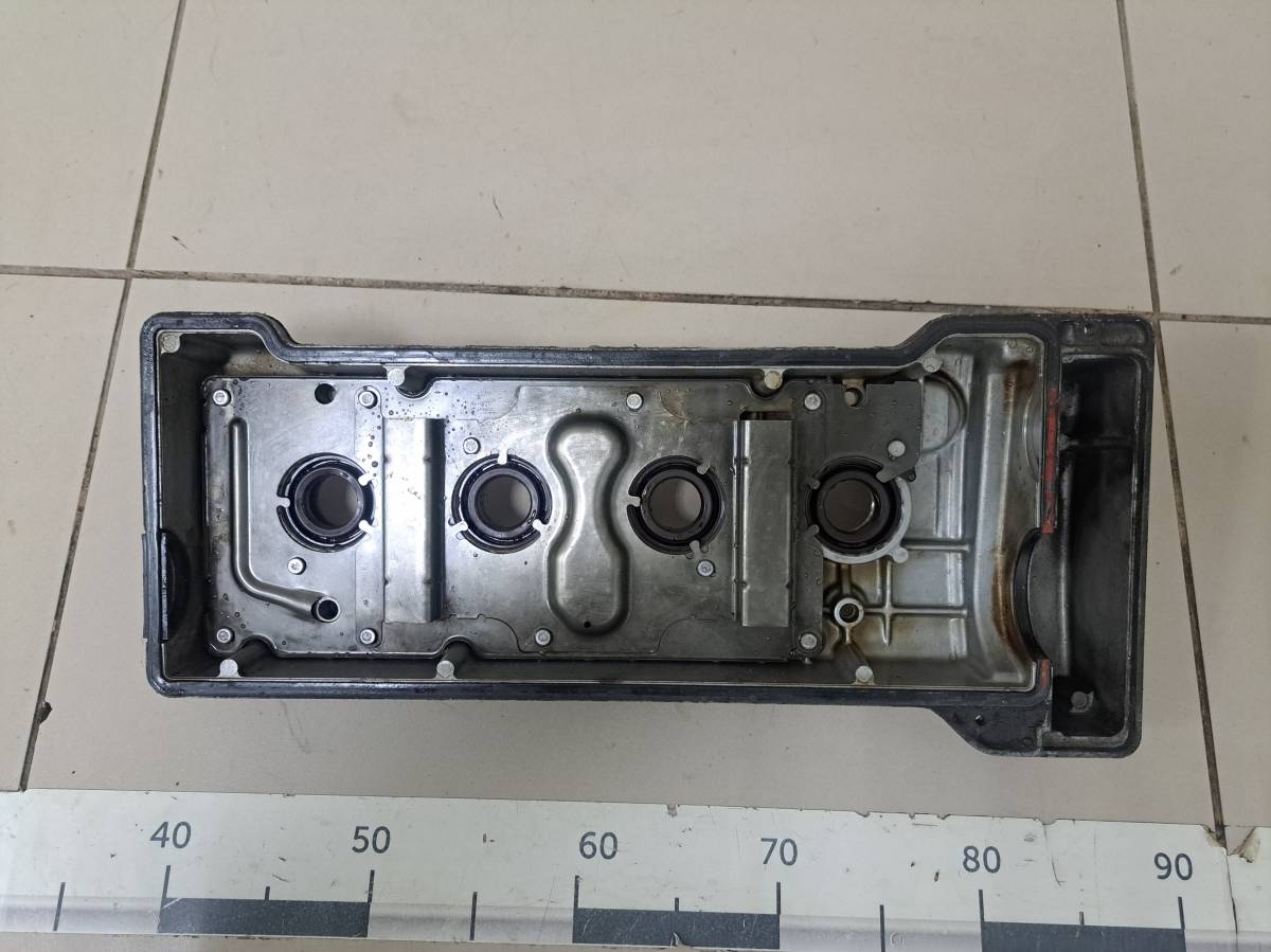 Крышка головки блока (клапанная) Toyota Carina (T210) 1996-2001 Крышка головки блока (клапанная) Toyota Carina (T210) 1996-2001